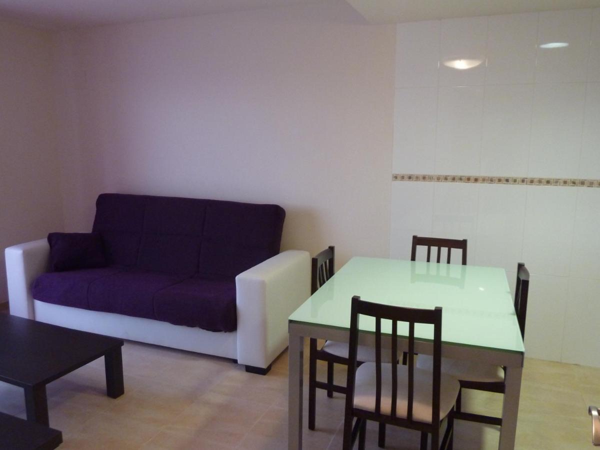 Apartamentos Deluxe Peñíscola Værelse billede